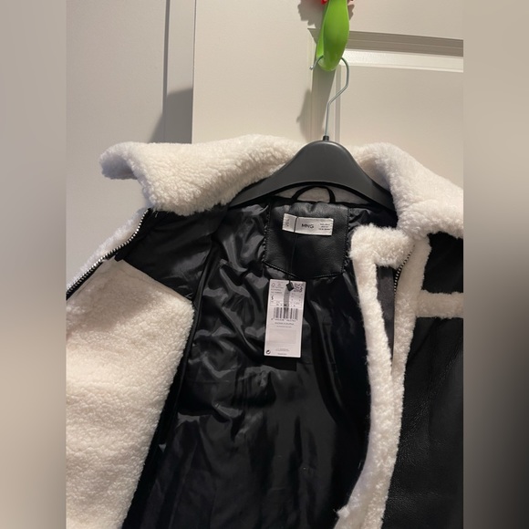NWT MANGO Faux Shearling Leather-Effect Coat - Picture 3 of 8